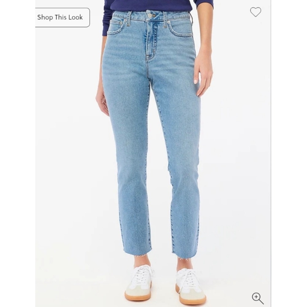 J.Crew Essential Straight Jeans size 31 Light Wash Raw Hem CD679 High Rise